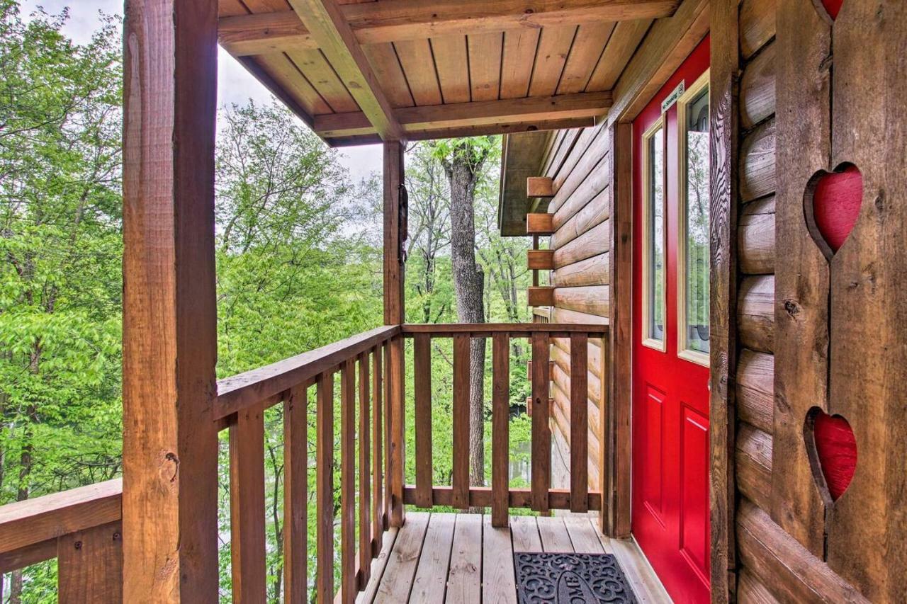 River Rush- Cozy Riverfront Cabin 5 Mi To Pigeon Forge Sevierville Exteriör bild