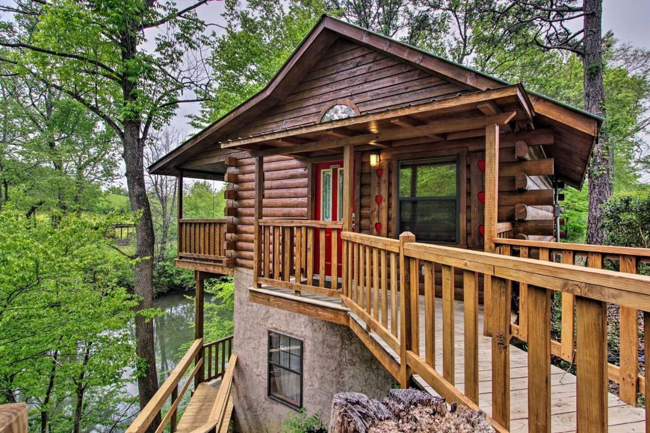 River Rush- Cozy Riverfront Cabin 5 Mi To Pigeon Forge Sevierville Exteriör bild