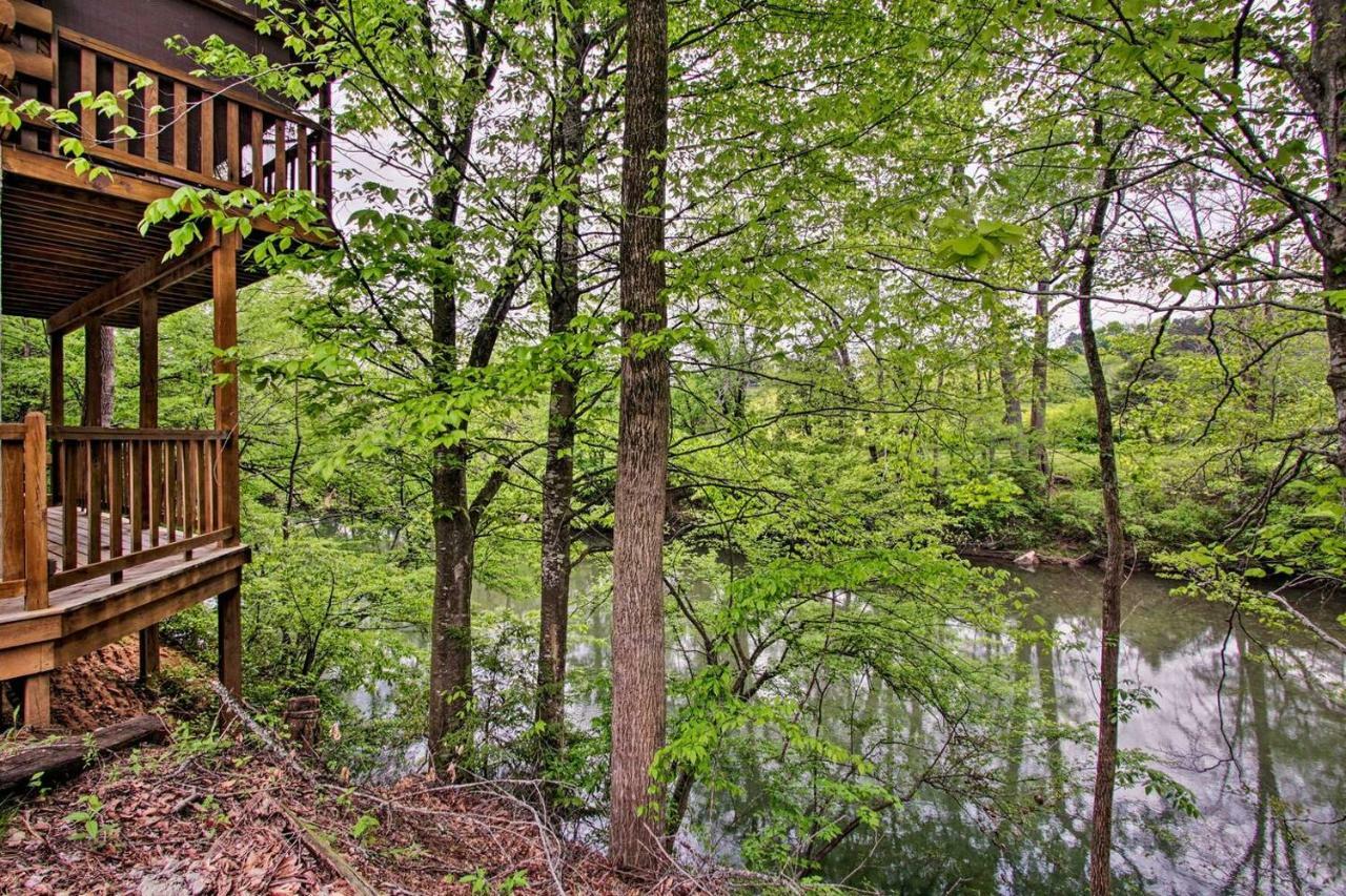 River Rush- Cozy Riverfront Cabin 5 Mi To Pigeon Forge Sevierville Exteriör bild