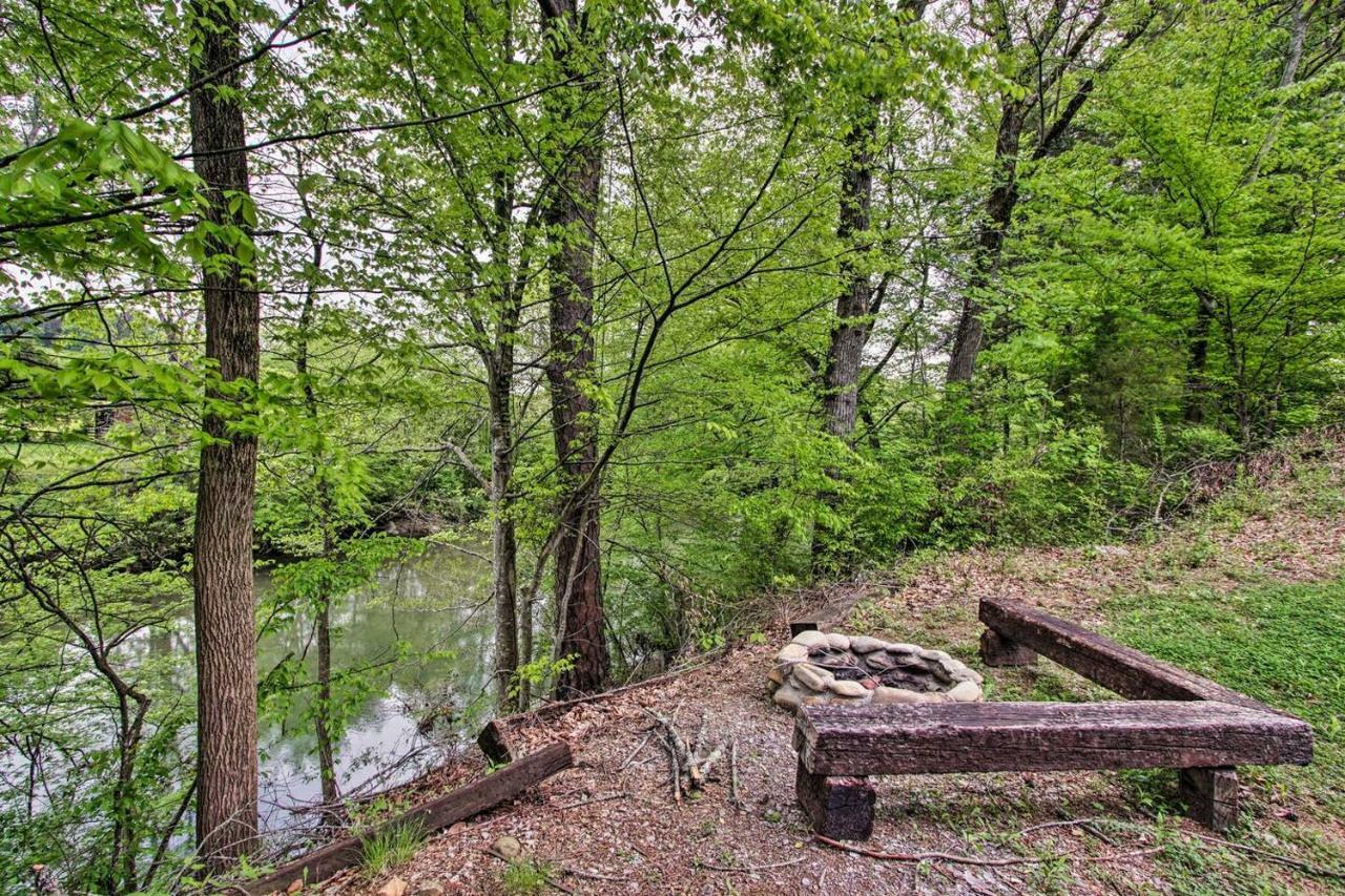 River Rush- Cozy Riverfront Cabin 5 Mi To Pigeon Forge Sevierville Exteriör bild
